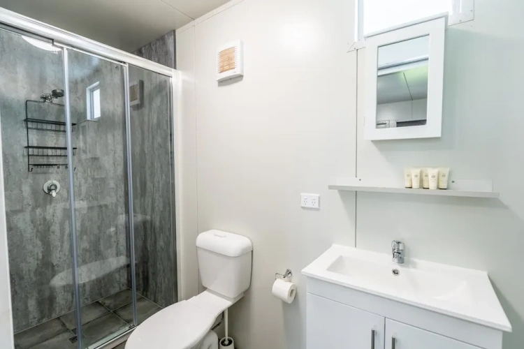 1 Bedroom Economy Single room