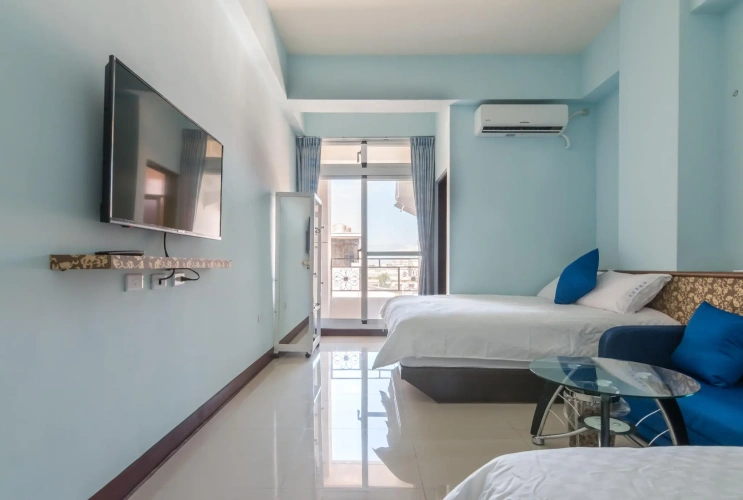 Standard Quadruple room with balcony