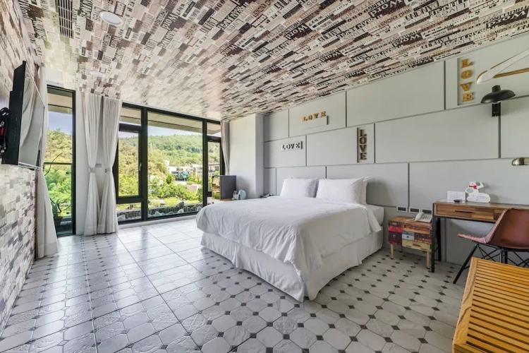 Deluxe Double room with balcony