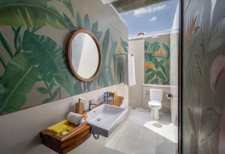 1 Bedroom Deluxe room with mountain view