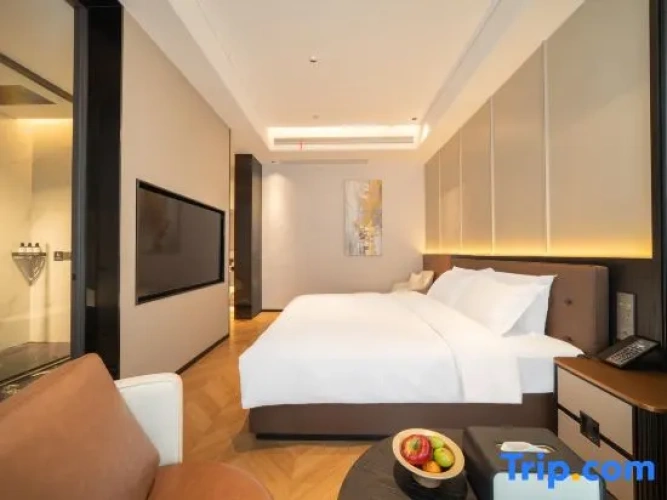 Luxury Suite