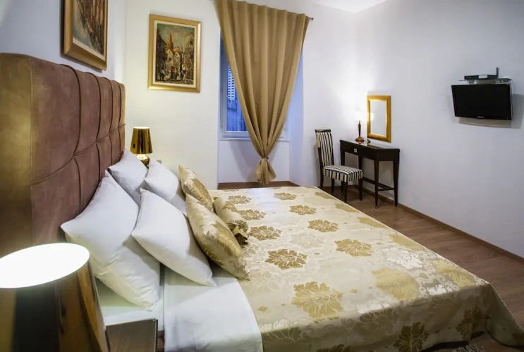 1 Bedroom Deluxe Apartment