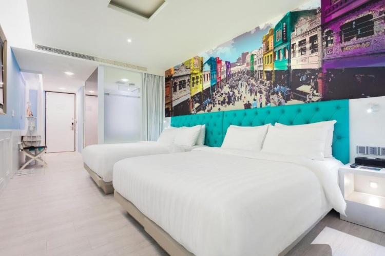 Deluxe Quadruple room