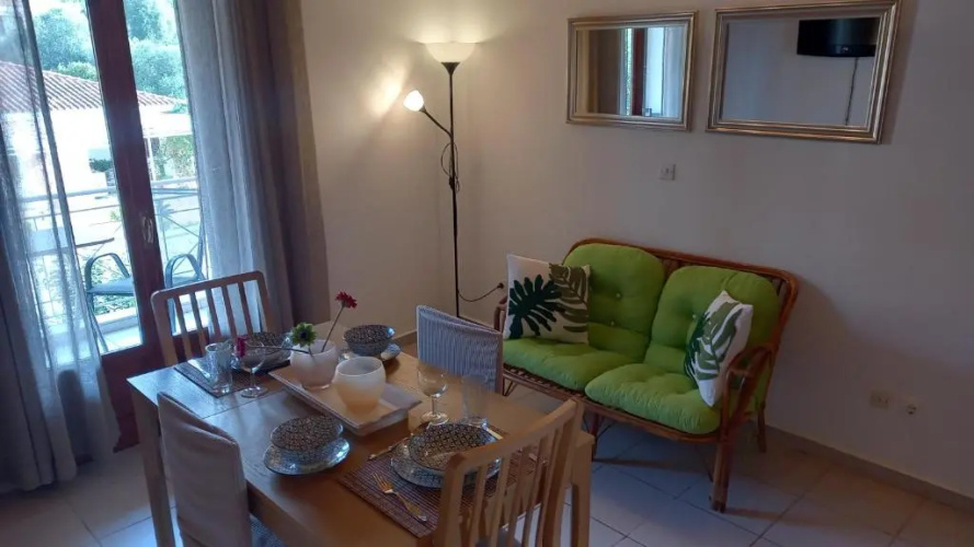 Marketos maisonette 2pax