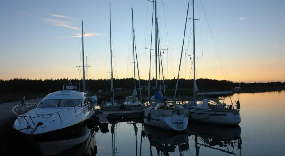 Lõunaranna Harbour Accommodation