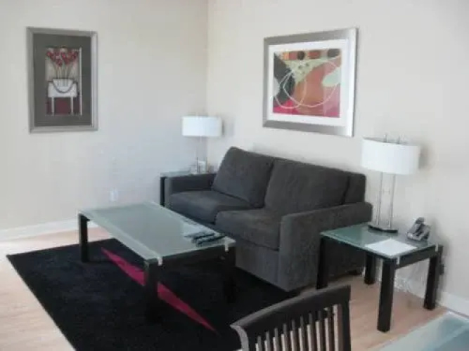 Toronto Luxury Accommodations - Soho