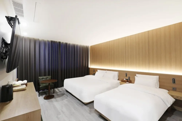 Premium Twin room