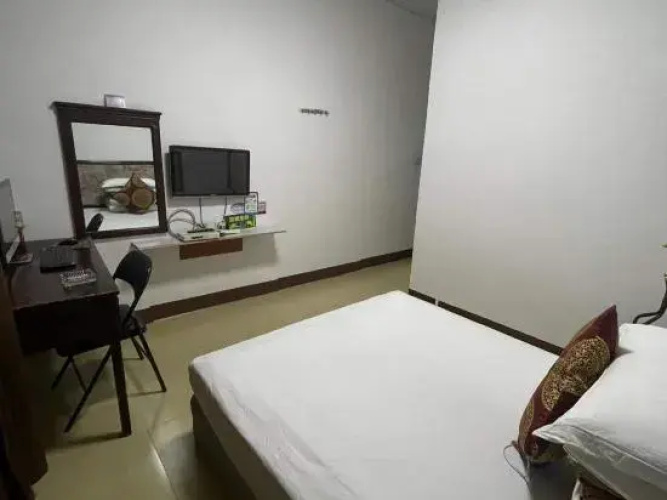 Qiaobin Hostel