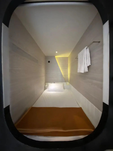 The Packer Box - Hostel