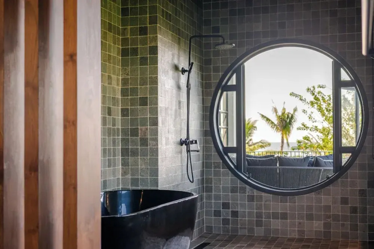 Sea View Pool House