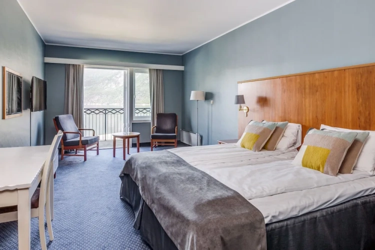 Deluxe Double room with balcony