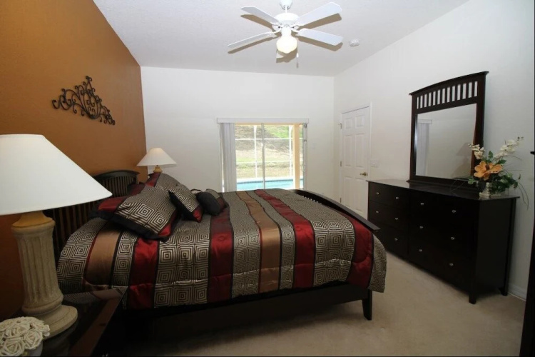 Exotic Nest 5 Bedroom Home by Redawning