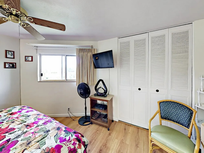 Ocean View W/pool - Across From Kalama Beach 2 Bedroom Condo