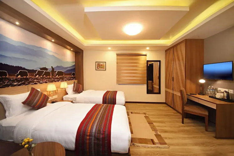 Hotel Sherpani