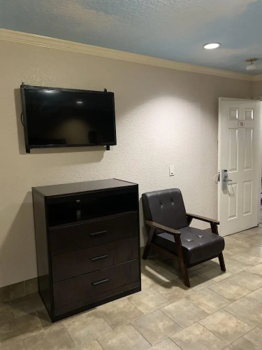 Luxury Inn and Suites