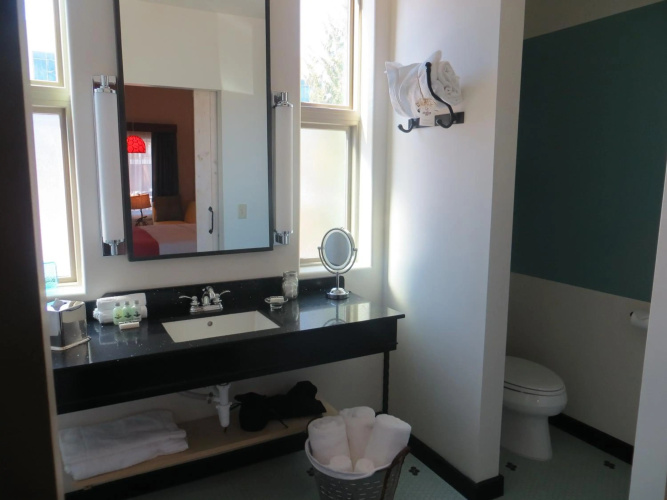 Lone Star Court photo 10