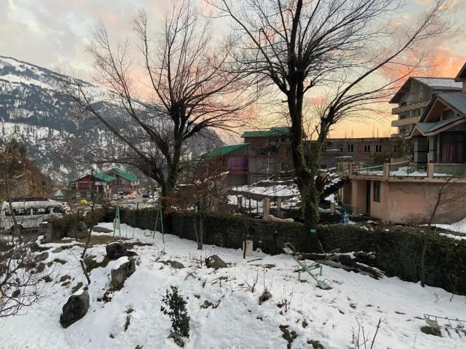 Solang Valley Resort