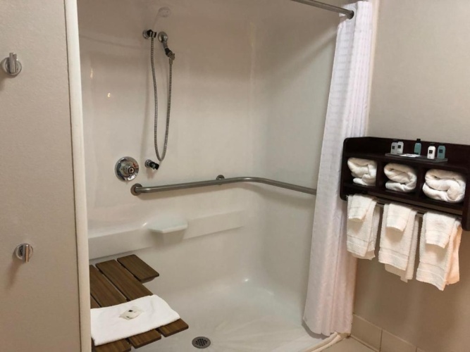 1 Bedroom Double Suite