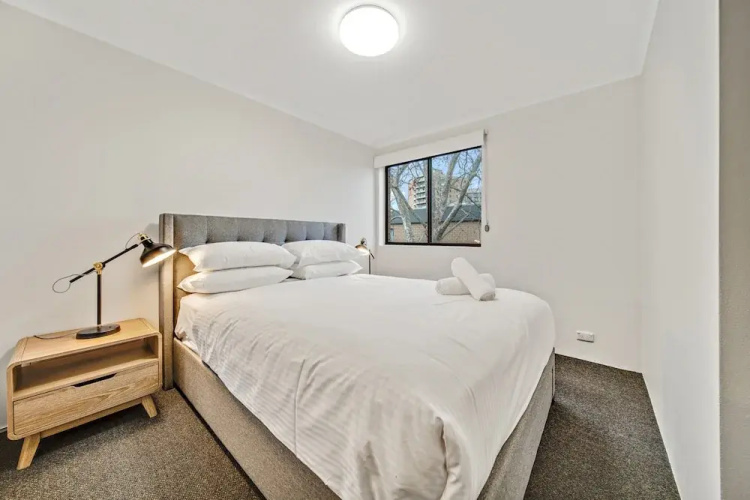 2-bed With Pool, Bbq, Tennis Court & Parking