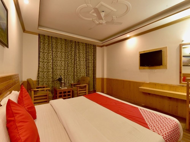 OYO 19872 Hotel Rock Villa
