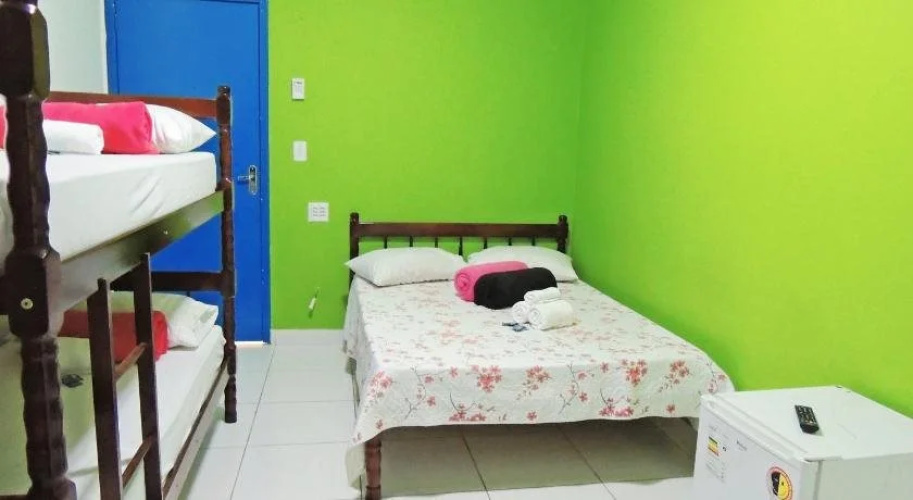 Cabanas Hostel & Suites