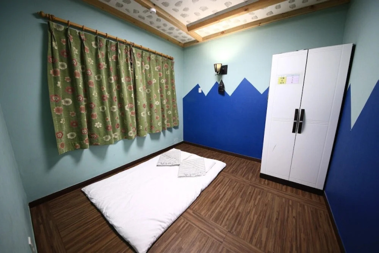 Jangseung Park Pension