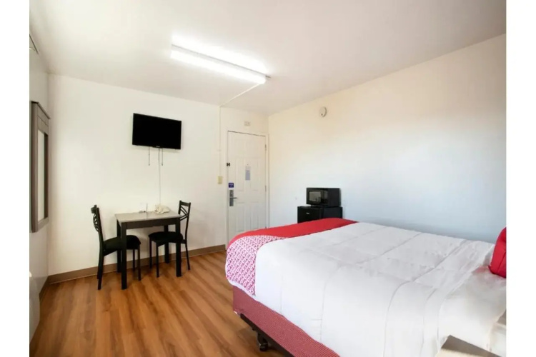 OYO Hotel Kalama