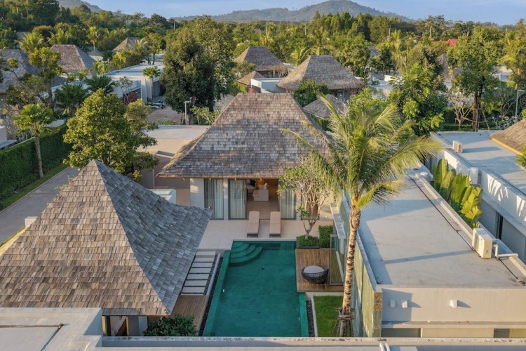 3 Bedrooms Villa with pool view