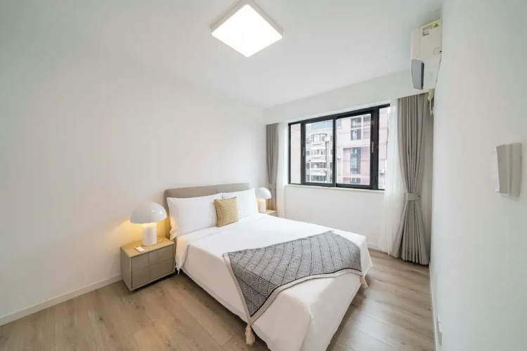 Tyms  2BR APT Hongqiao Paris Classic