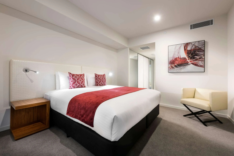 Ramada VetroBlu Scarborough Beach