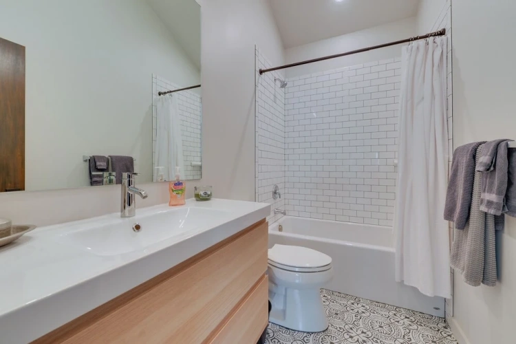 2 Bedrooms Cottage