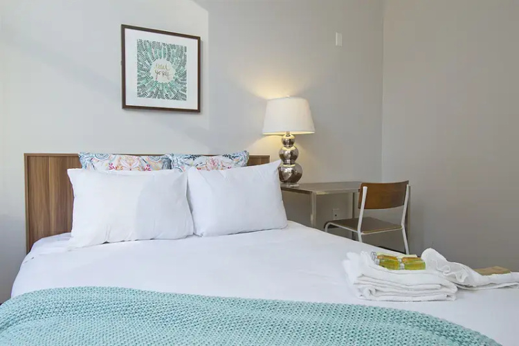 Bold 3BR in the Chicago Loop by Sonder
