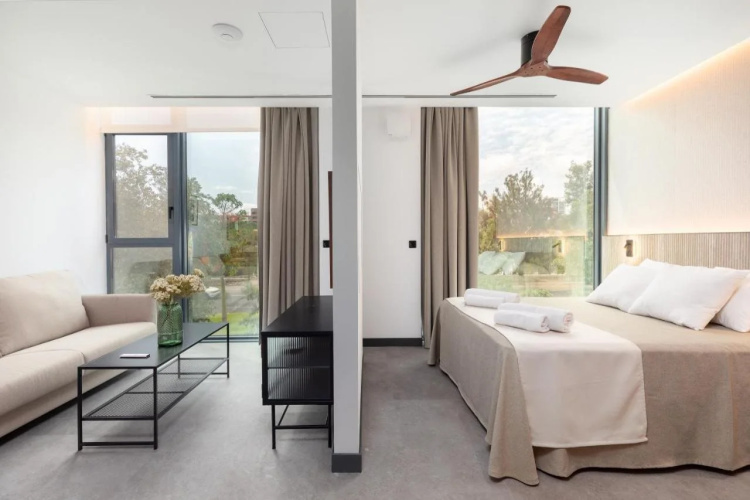 Calatrava by Alma Suites