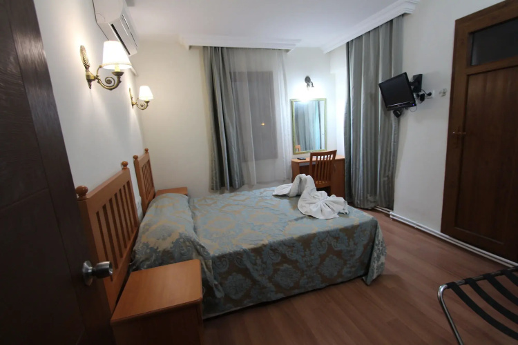 Hotel Ave Maria