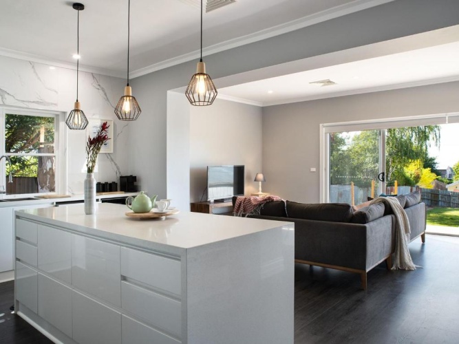 3 Bedrooms Cottage