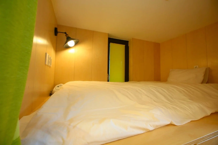 Bed in Dorm (female dorm)