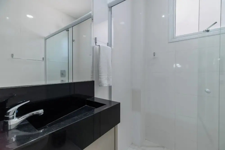 Modern 2B Apt 80m From Mariscal Iml0107