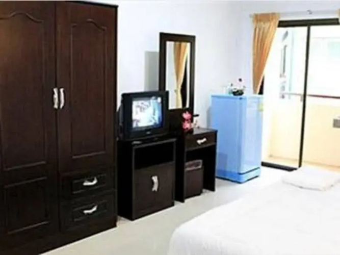 P.T.N. Apartment