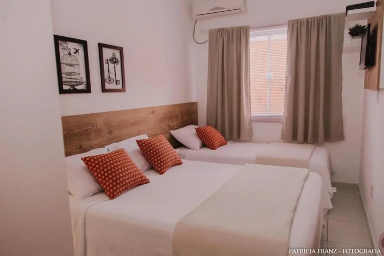 Standard Triple room