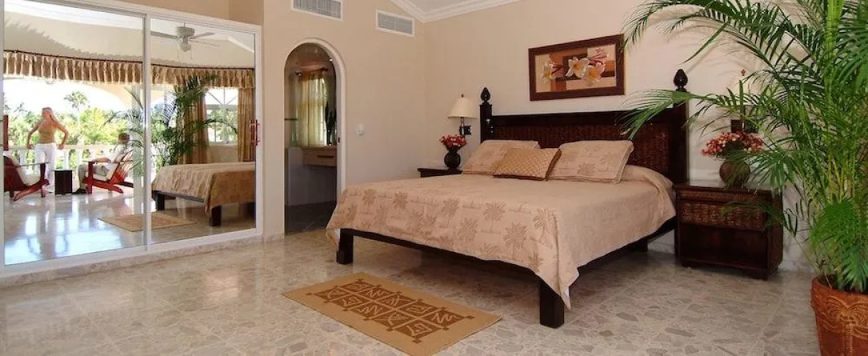 3br Villa With Vip Access - All Inclusive Program With Alcohol Included