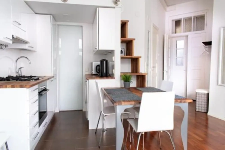 1 Bedroom Apartment