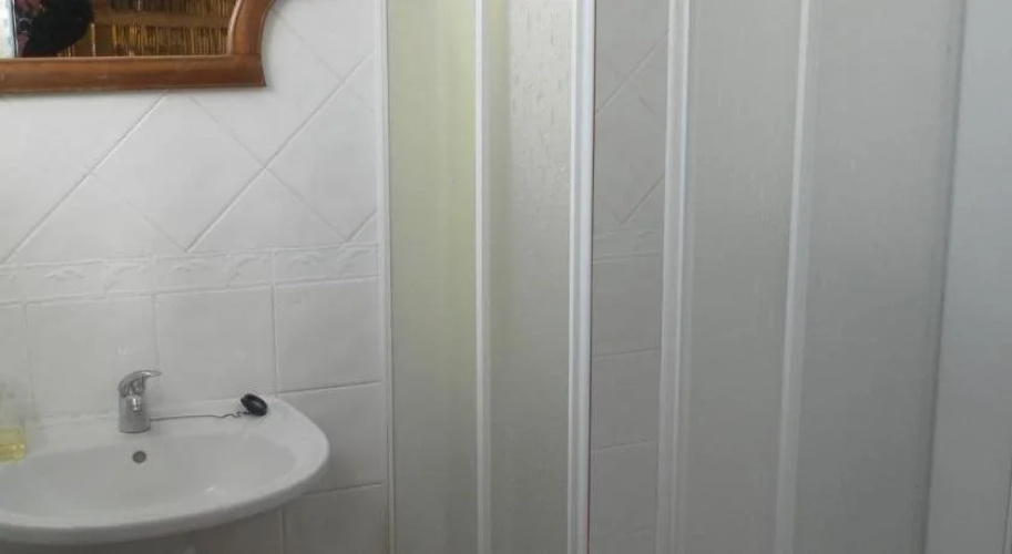 Lemon Tree Hostel