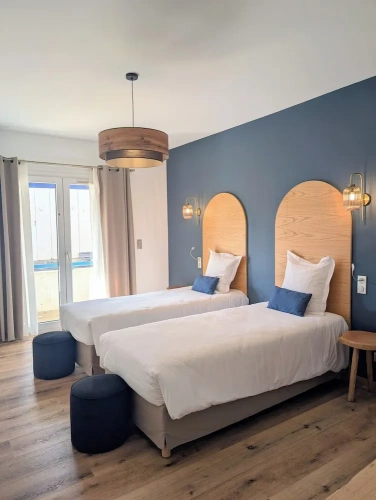 Comfort Twin Basement room with balcony