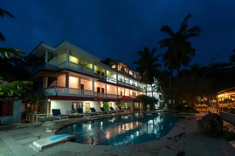 Kristal Sands Beach Resort