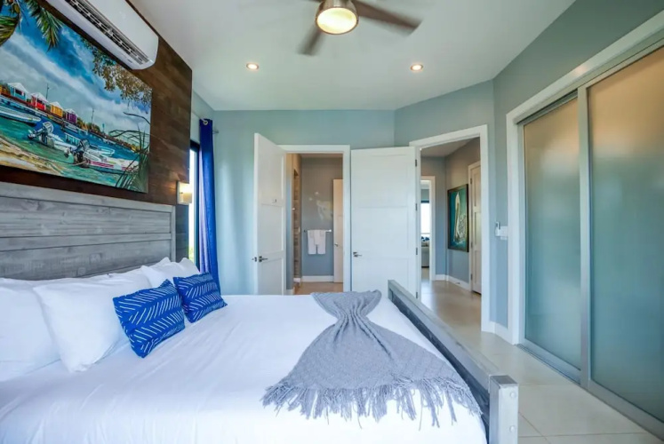 Oceanfront Sunset Gecko Condo - Second Floor 2A