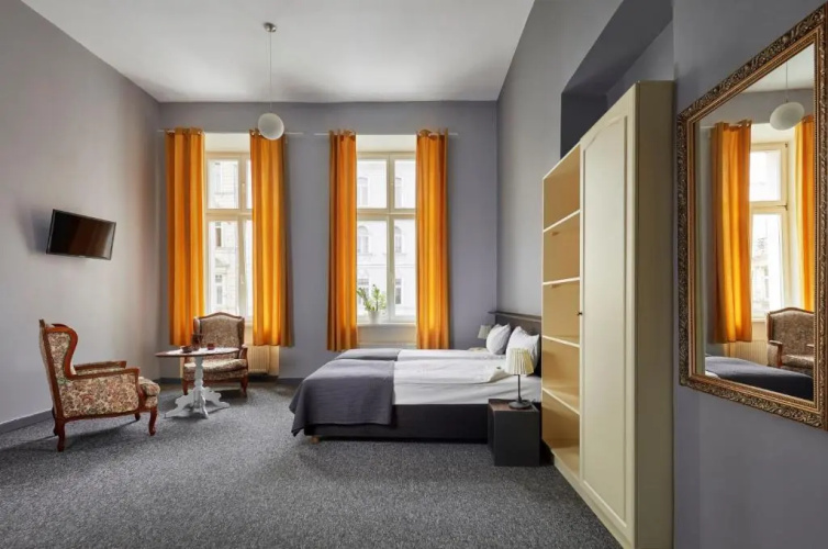 Good Time Residence