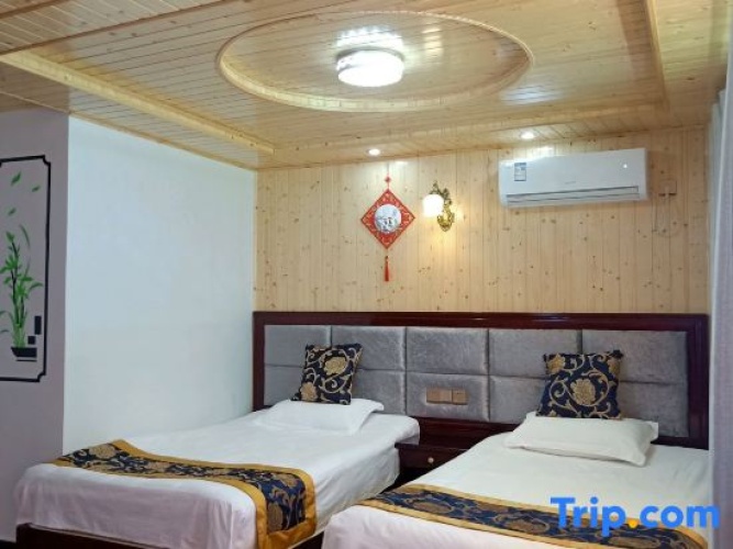Standard room with balcony and with river view