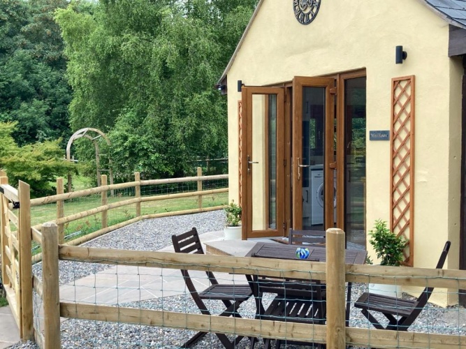 Double Cottage