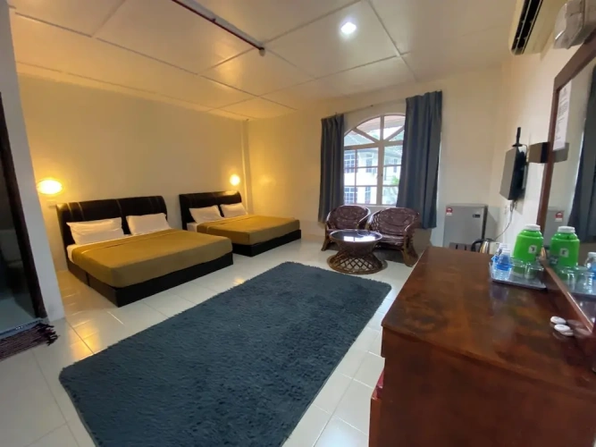 Triple Suite