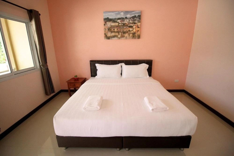 Khaohom Resort